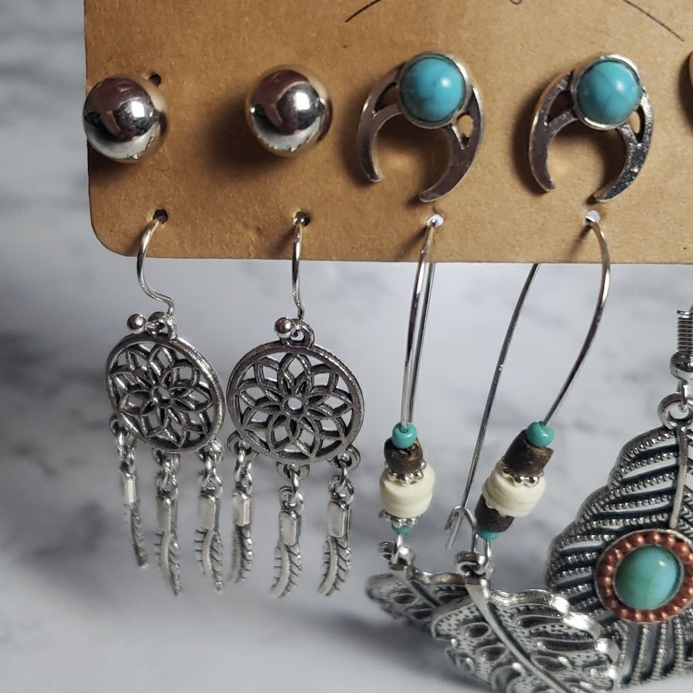 Western Style Earring Set - Picture 2 of 4
